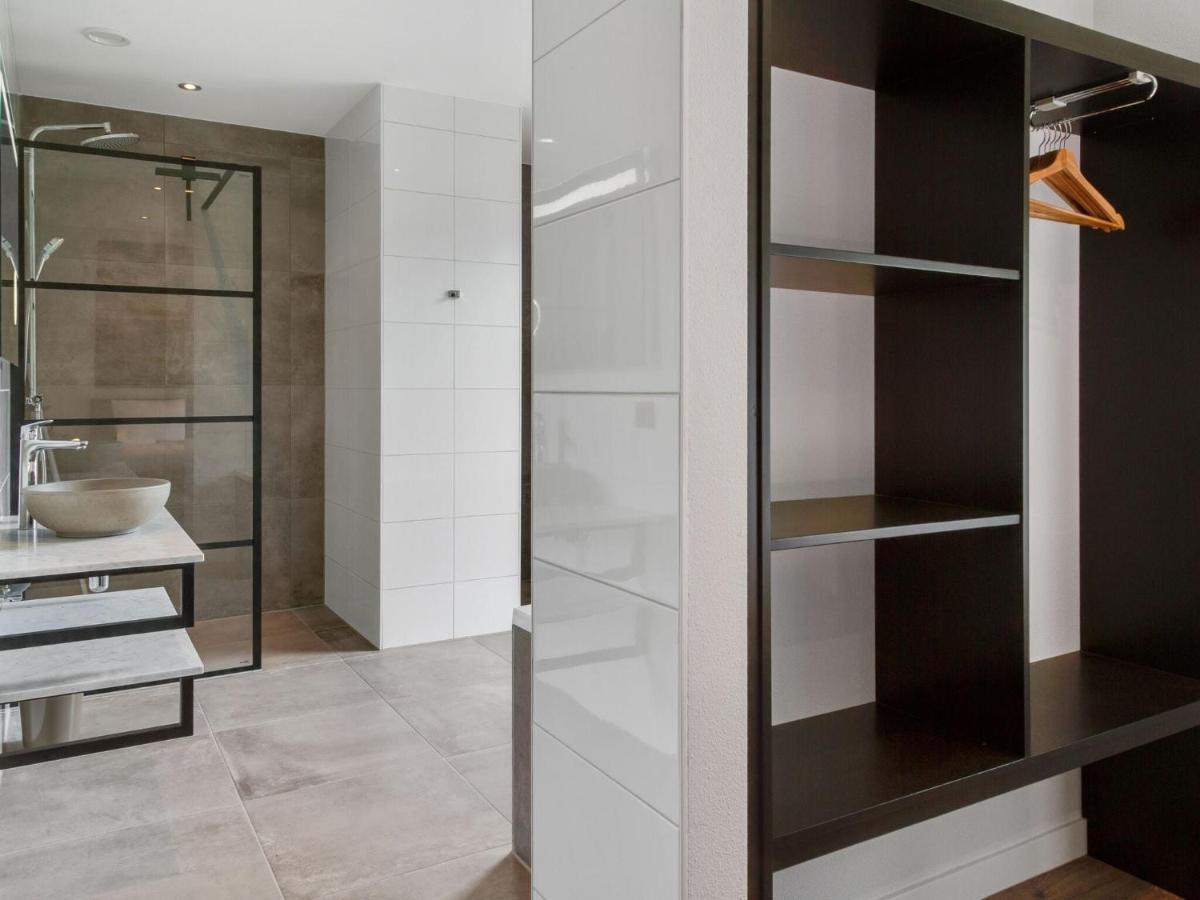 Fantastic Holiday Home With Sauna Westermient Bagian luar foto